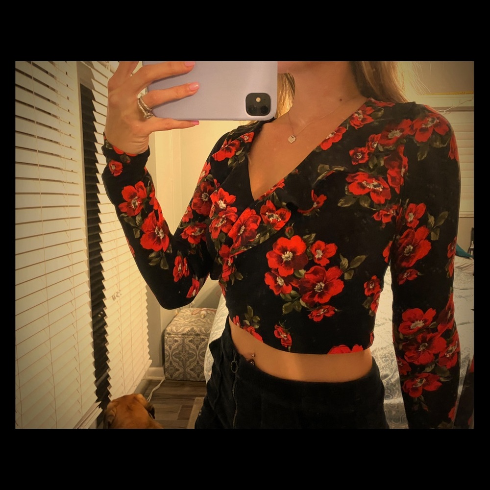 Cute crop top